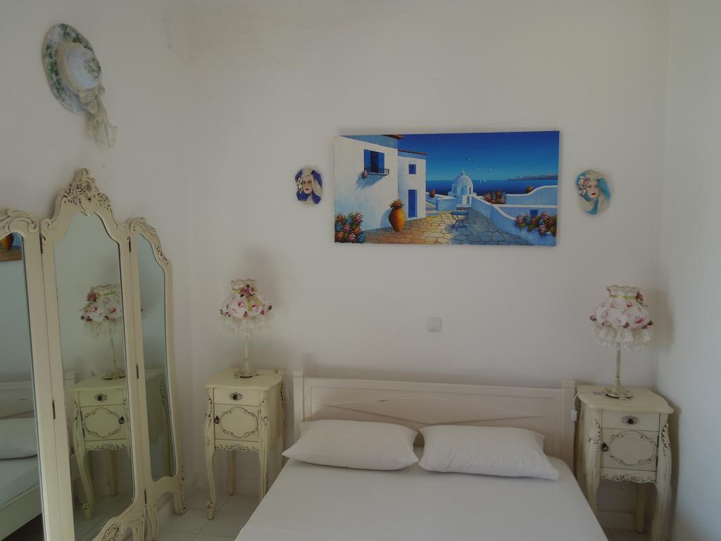 Hotel Albatross à Livadi  Chambre photo