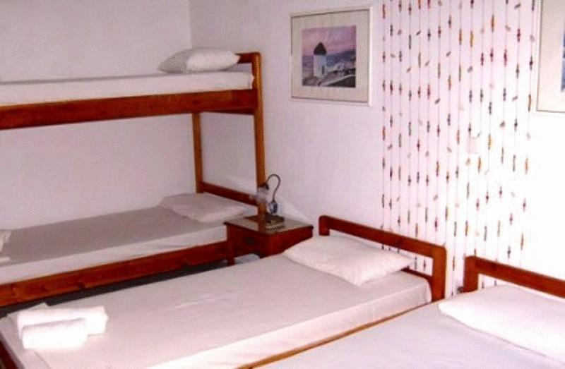 Hotel Albatross à Livadi  Chambre photo