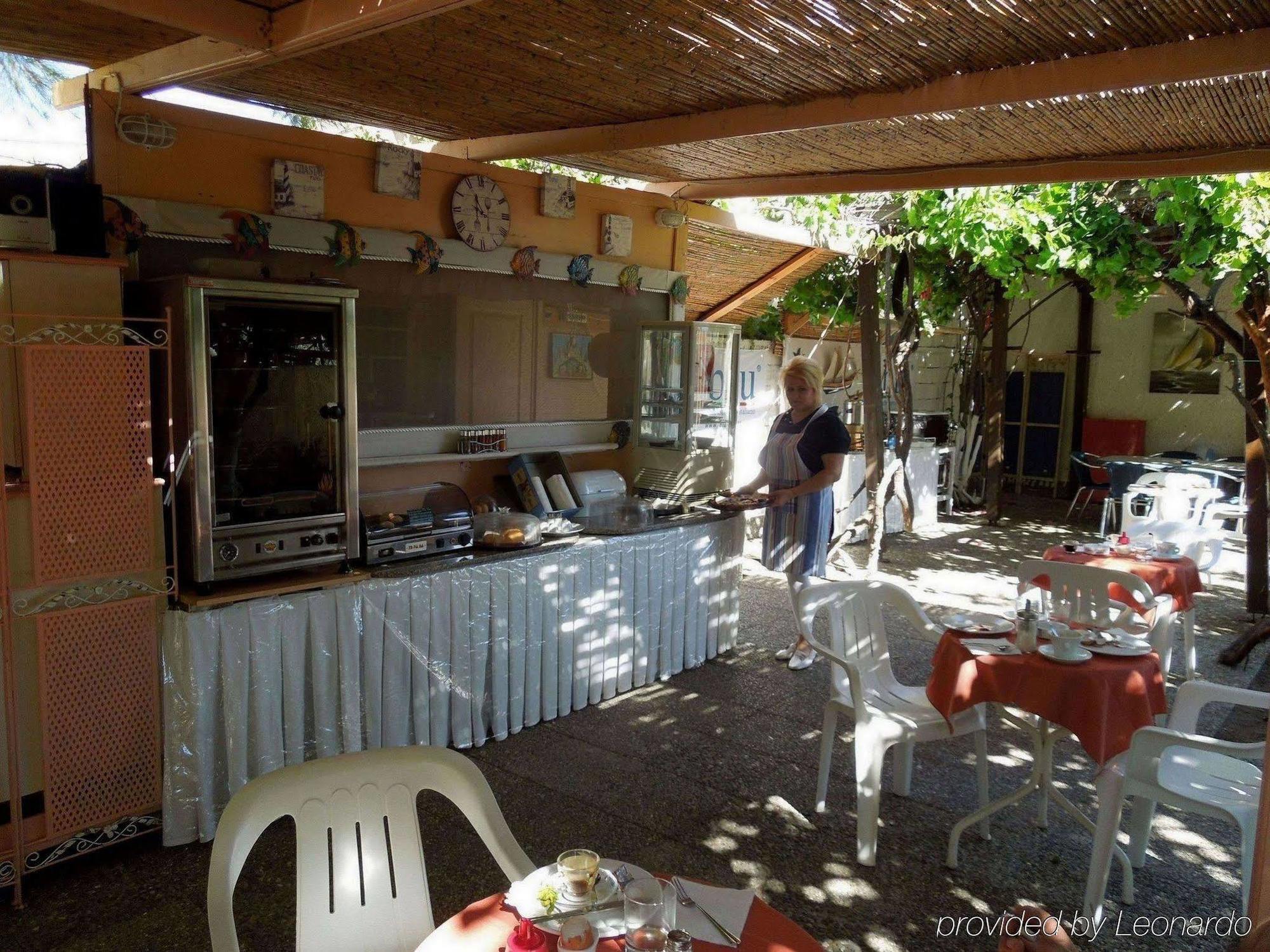 Hotel Albatross à Livadi  Extérieur photo