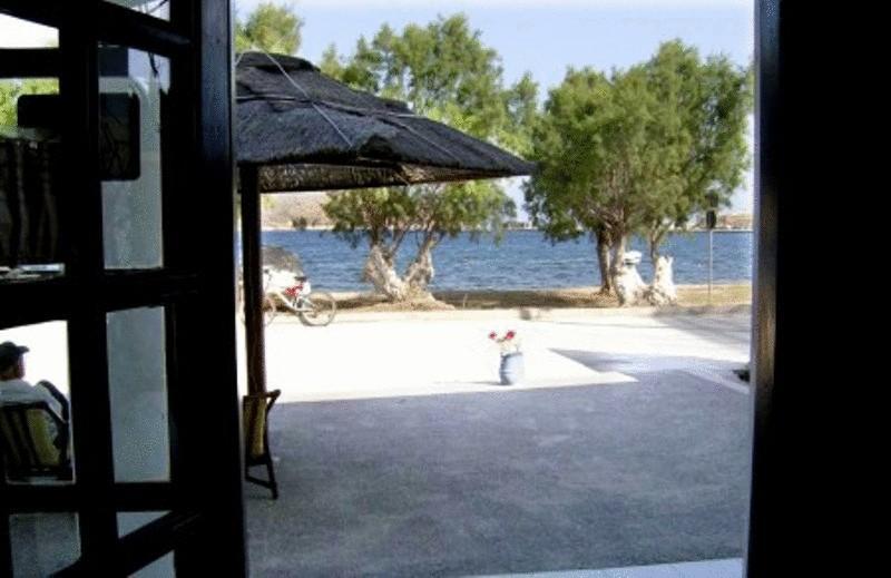 Hotel Albatross à Livadi  Extérieur photo